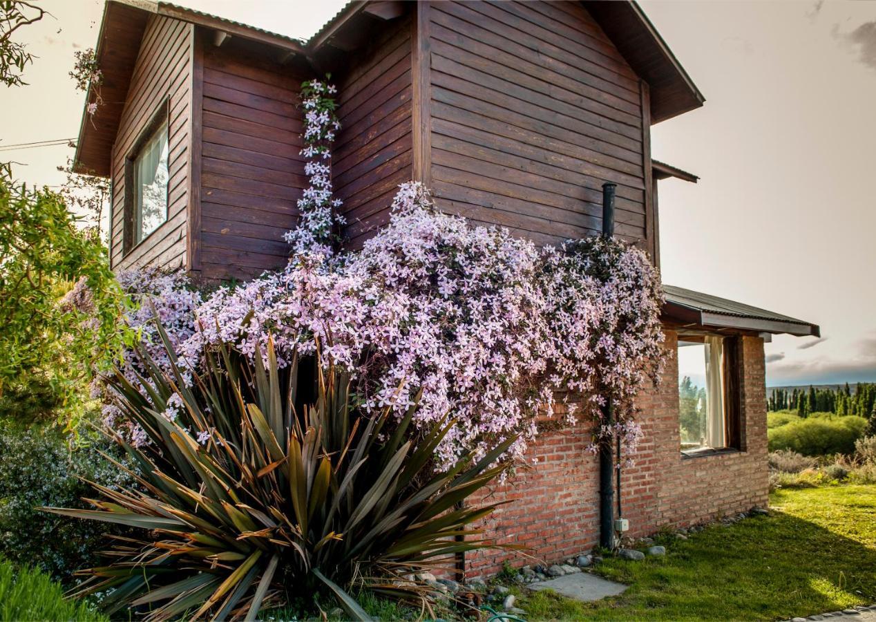 Posada Larsen El Calafate Exterior foto